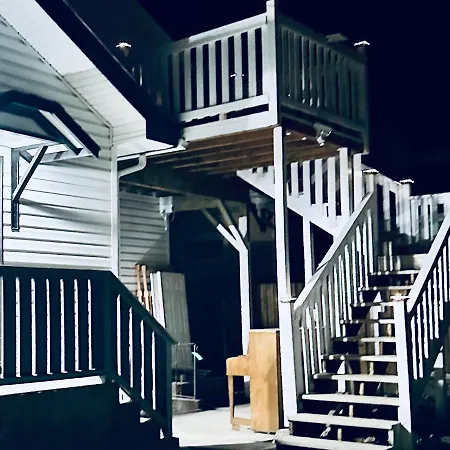 Tacoma 2 Bedrooms 1 Baths Sleep 5 With Compact Kitchen Exterior foto
